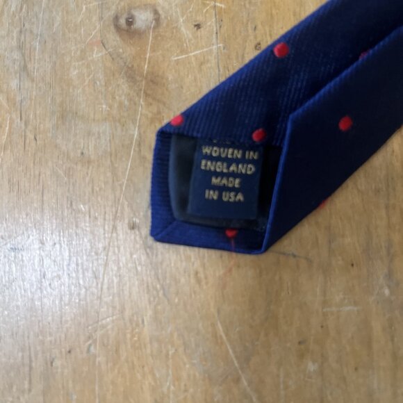 Brooks Brothers Navy Blue With Red Polka Dot Tie Woven In England Made In USA - Picture 5 of 5